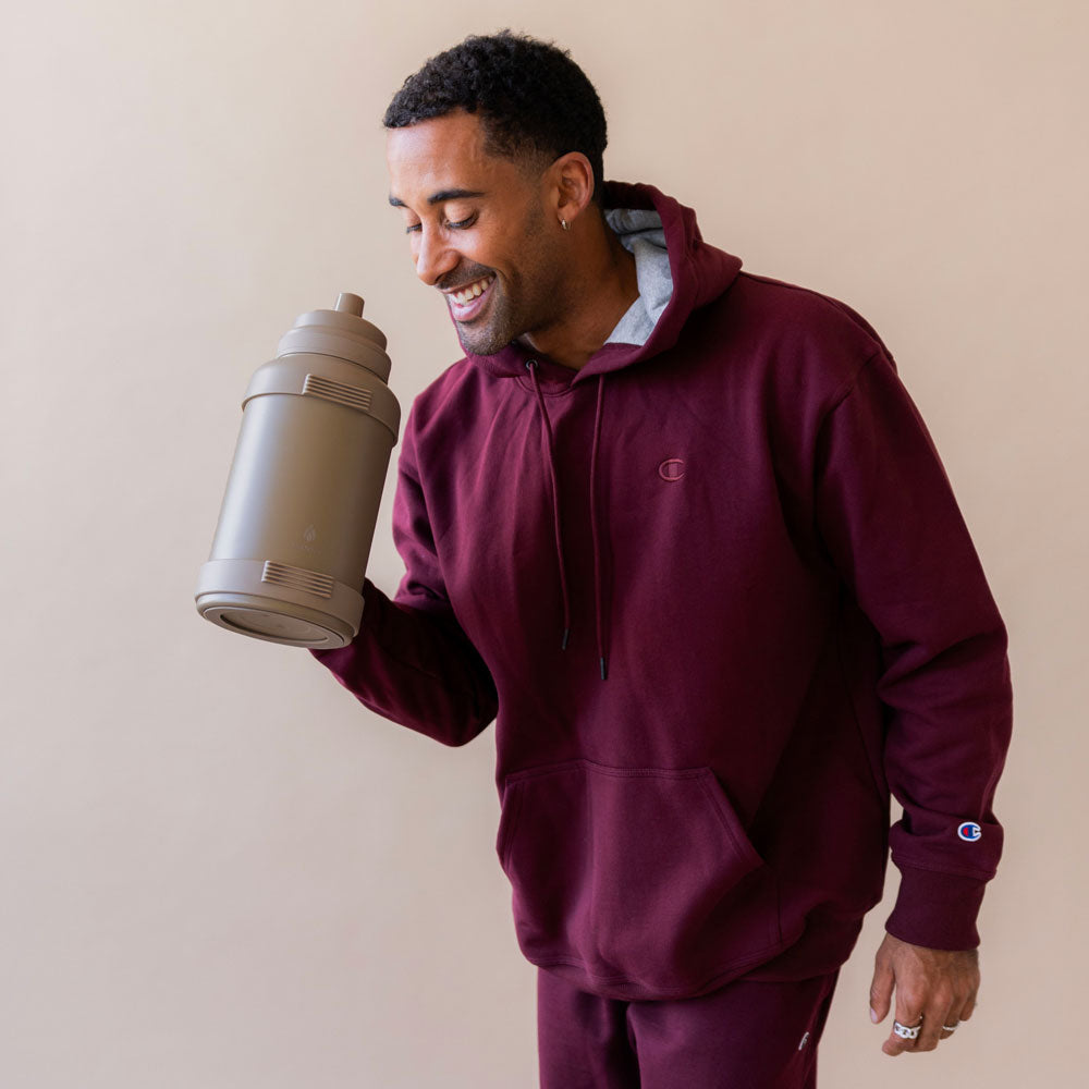 78-oz-titan-bottle-pastel-collection-x5 32_Manna_Website_Lifestyles_Titan_Darker_2.jpg