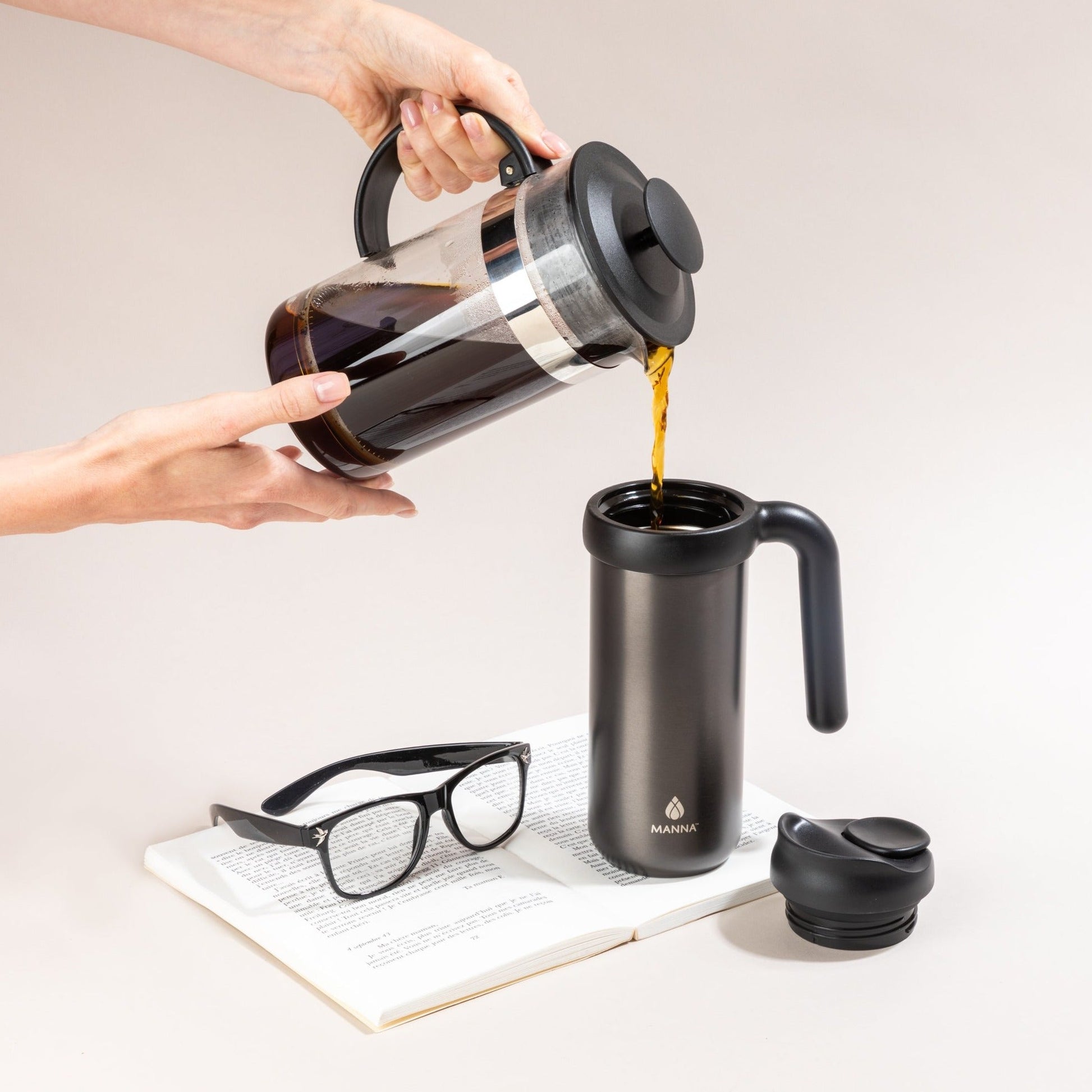 16-oz-mocha-travel-mug-o4 MAN_Website_Mocha_L_03.jpg