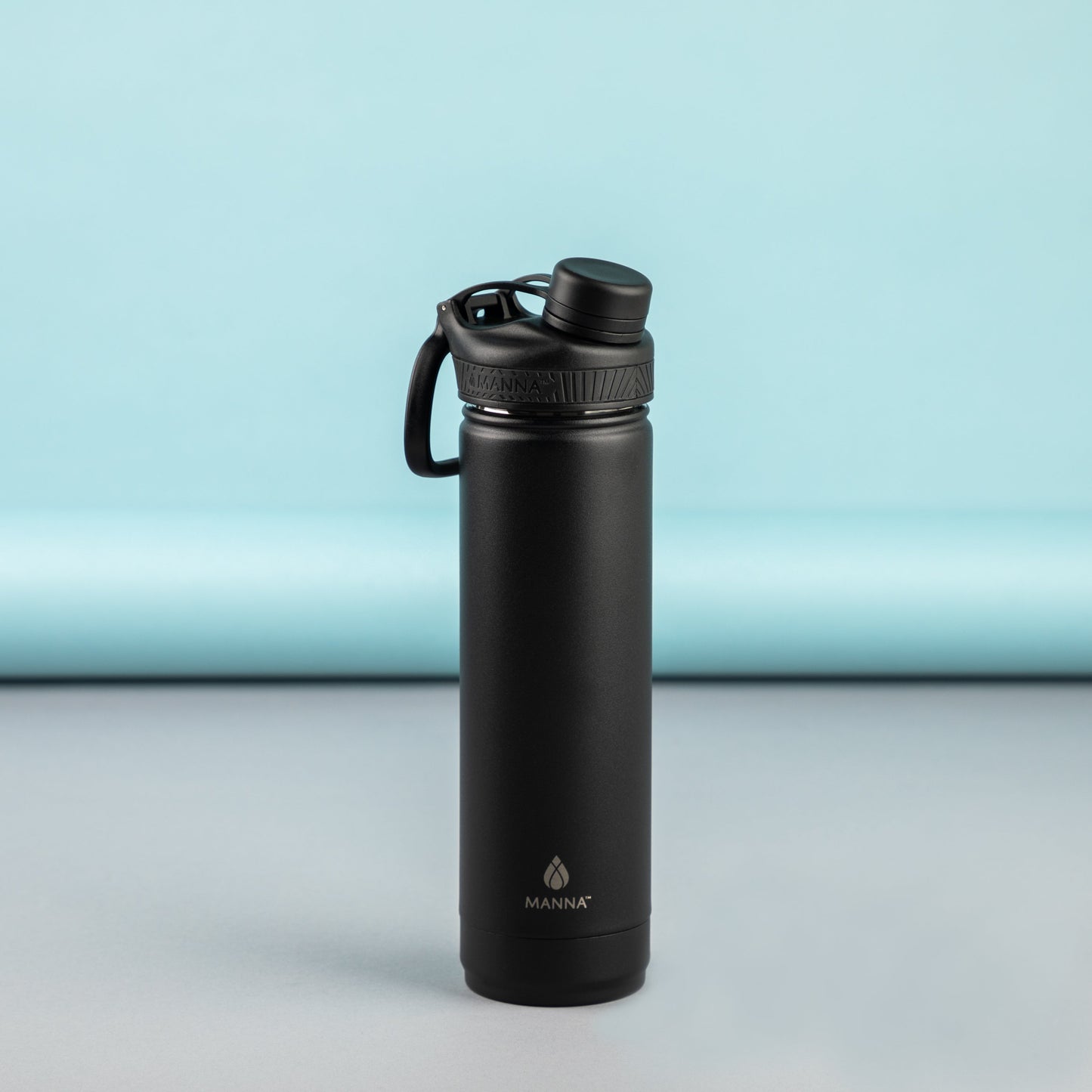 26-oz-saratoga-bottle-t6 MAN_Website_Saratoga_05.jpg